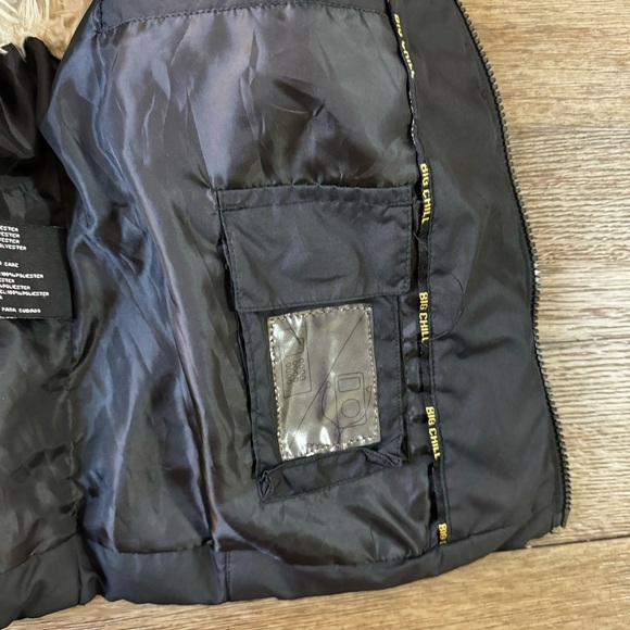 Big Chill black women’s full zip up puffer filet vest with faux fur collar - Picture 6 of 9